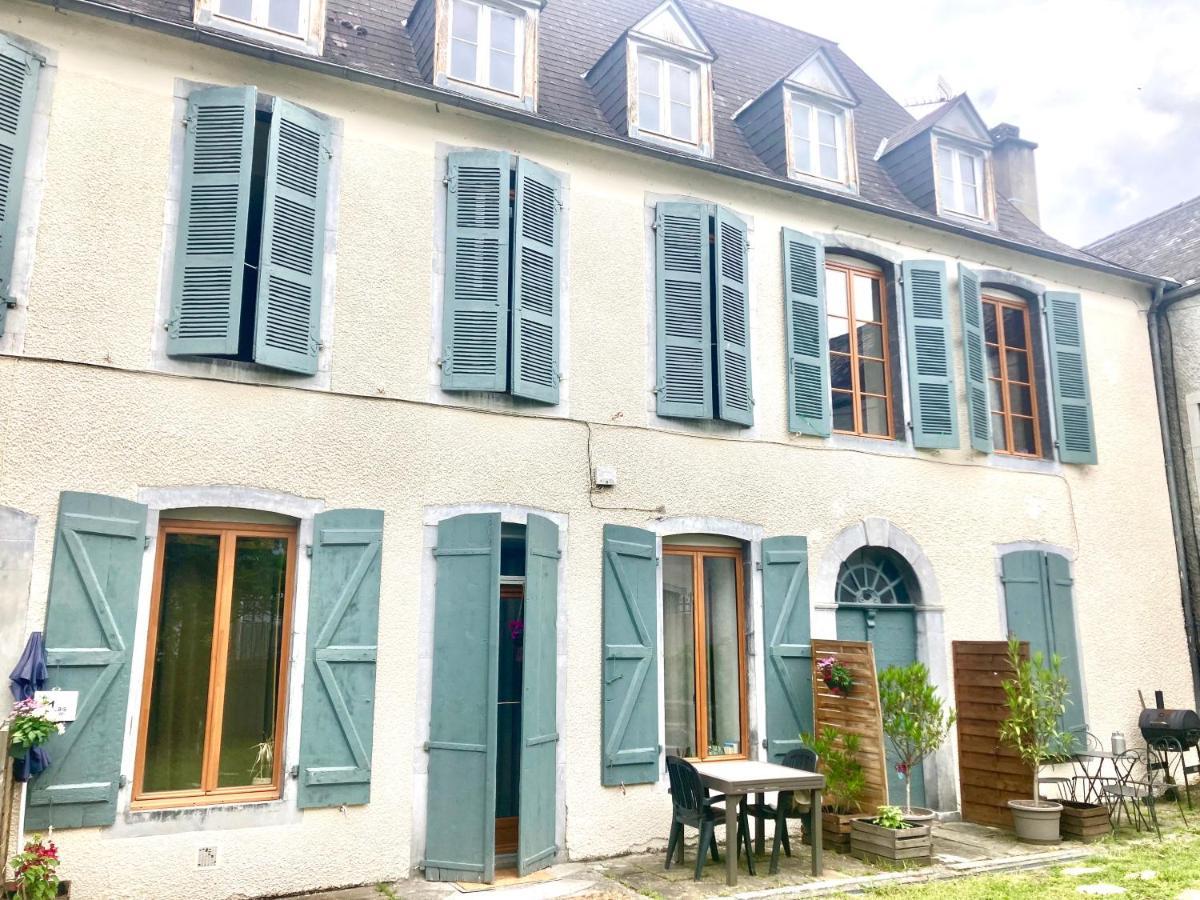 Une maison de famille Oloron-Sainte-Marie Extérieur photo