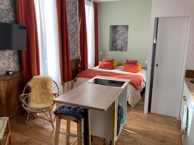 Une maison de famille Oloron-Sainte-Marie Extérieur photo